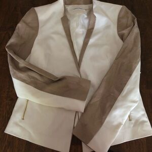 Calvin Klein White and Tan Blazer Tailored Fit Notched Lapels